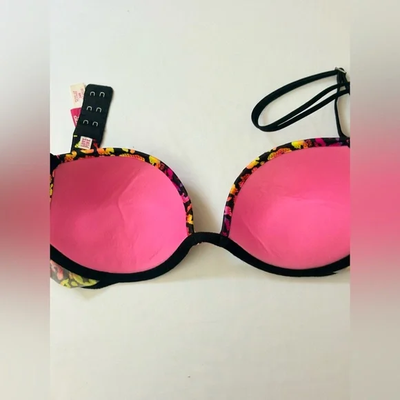 34 B SEQUINED PINK NATION VICTORIAS SECRET BRA SUPER CUTE SEE PICS FOR DETAILS - Picture 5 of 5